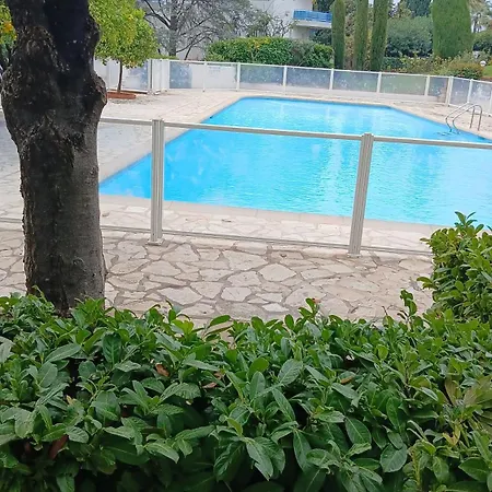 L'olivaie أنتيب